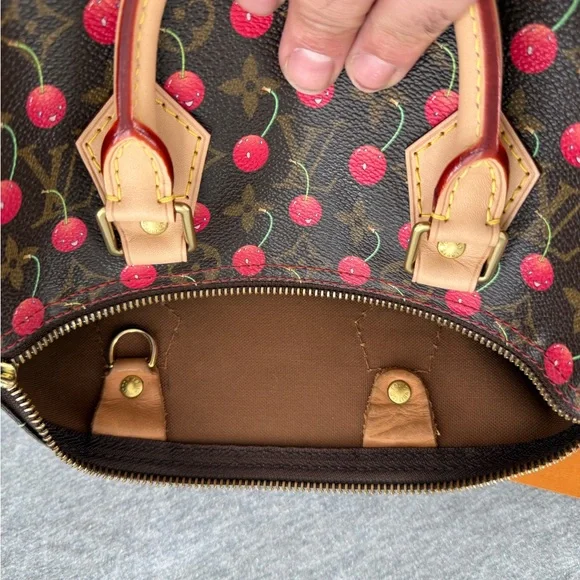 Spa Fresh 2005 Louis Vuitton Monogram Cherry Speedy 25 - Picture 15 of 16